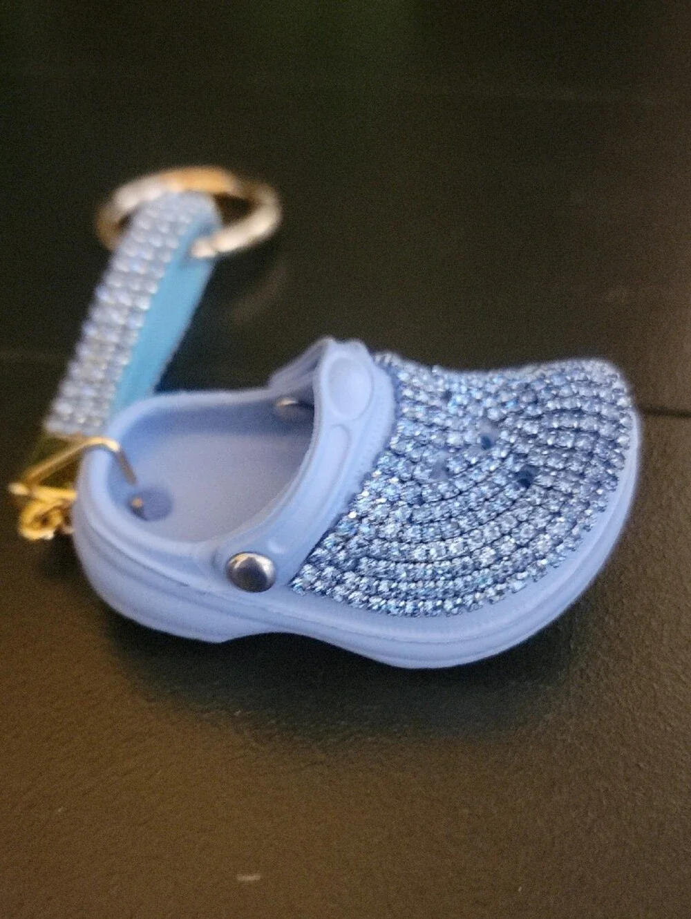N/A sparkling blue